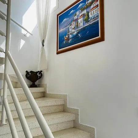 Apartment Peaceful Townhouse With Private Pool Near The Sea